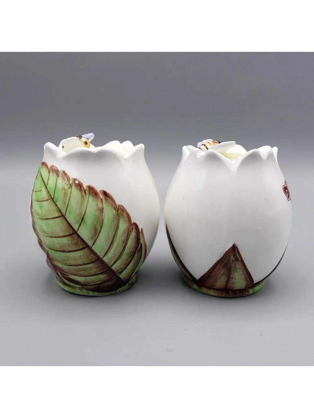 Vintage Lefton Bee Line Salt & Pepper Shaker Set Bumble Bee Ceramic #1288 Japan